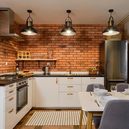 P&O Apartments Hawajska ワルシャワ エクステリア 写真